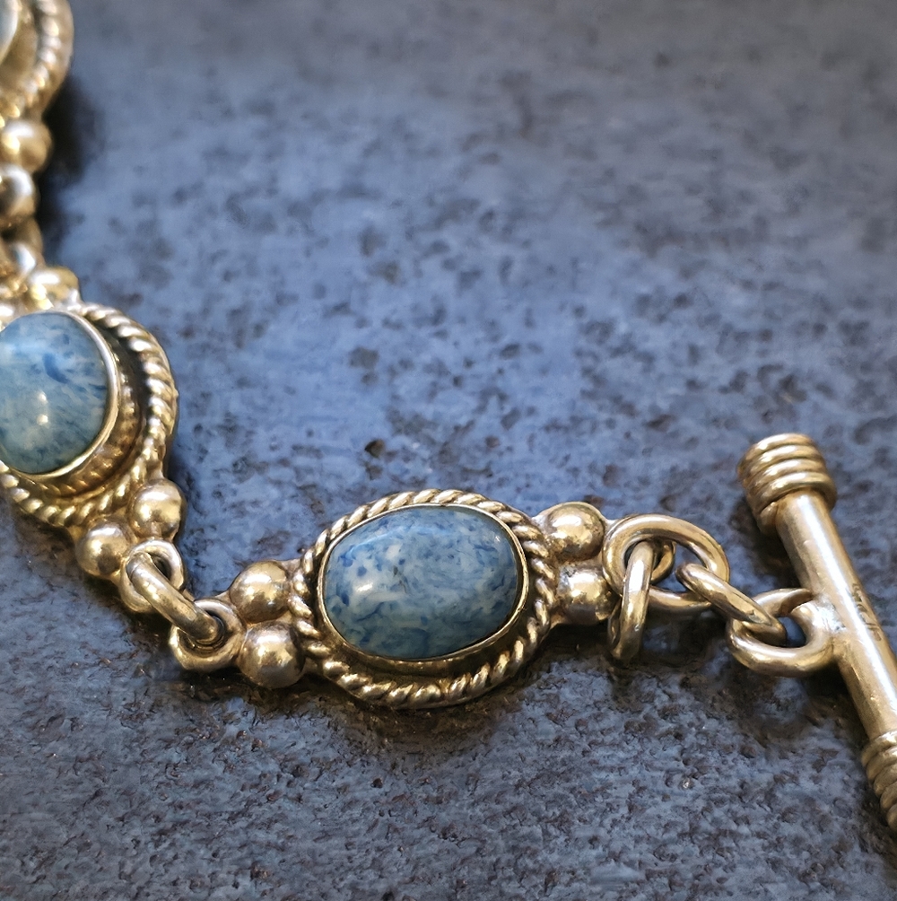 Vintage 925 Sterling Silver Blue Cabachon Link Bracelet